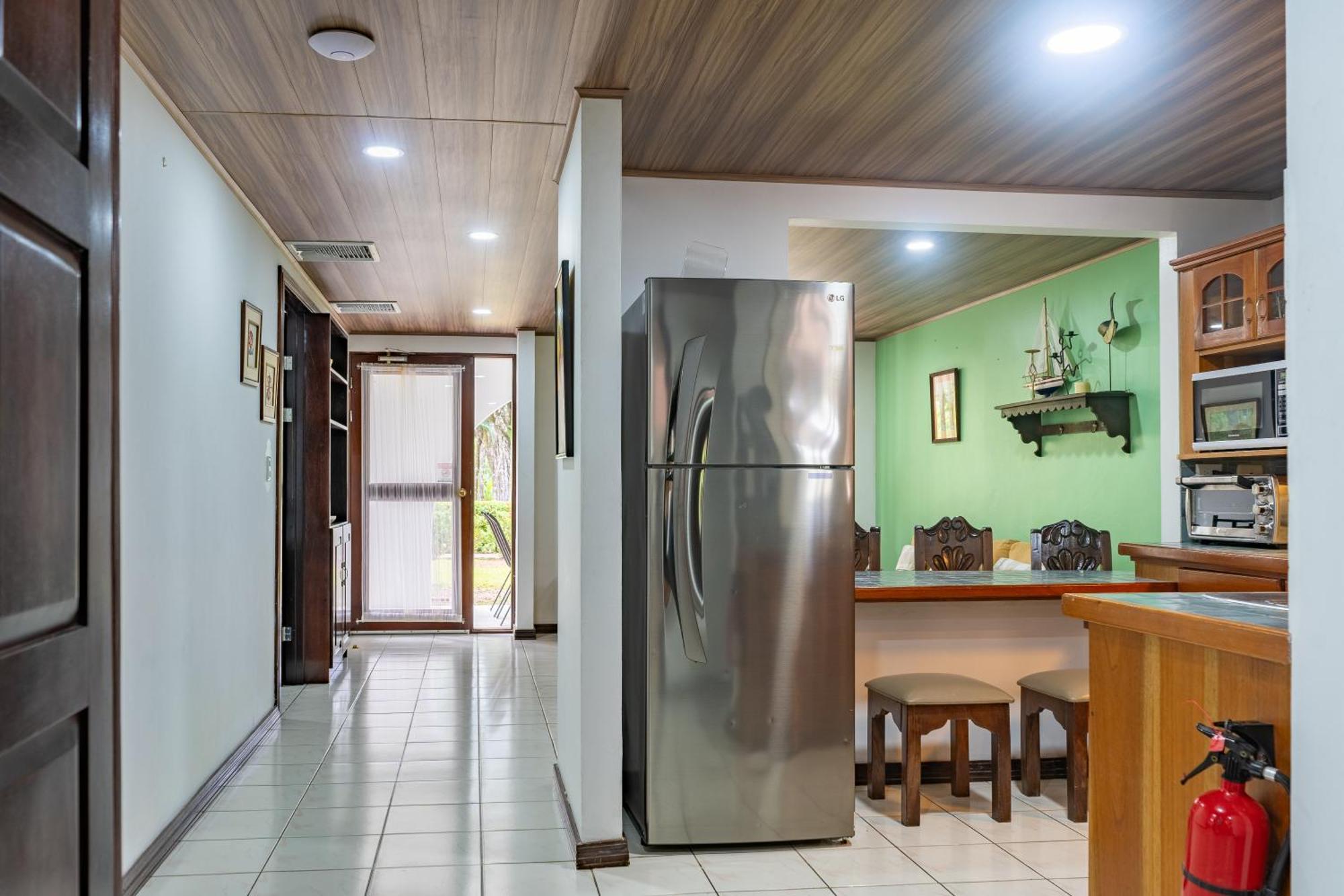Tropical Bliss Pool Wi-Fi Bbq Near Quepos Manuel Antonio Apartment Exterior photo